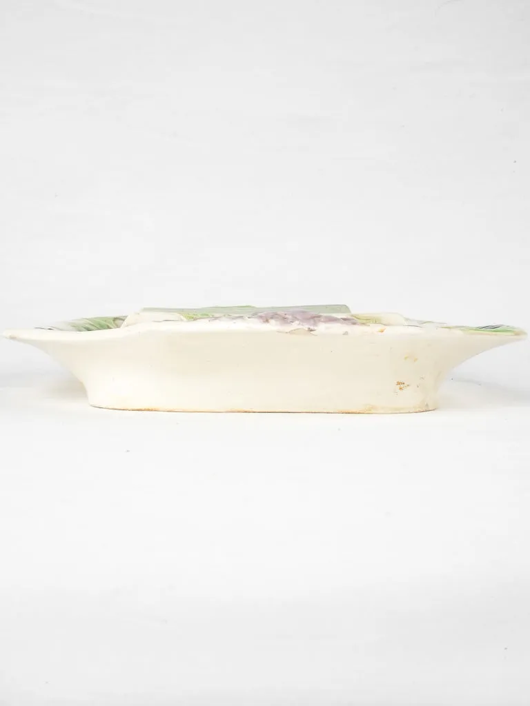 Curved asparagus cradle w/ purple artichoke detail 10¼" x 15"