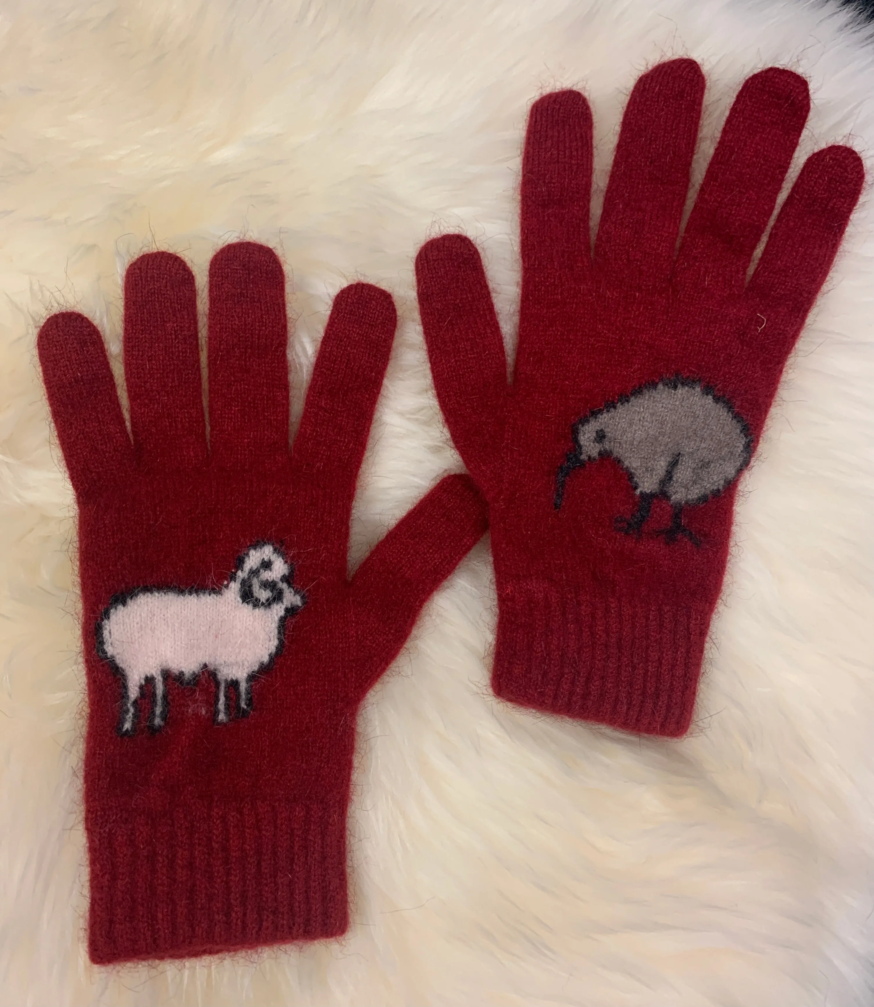 Merinosilk Kiwi Patch Gloves